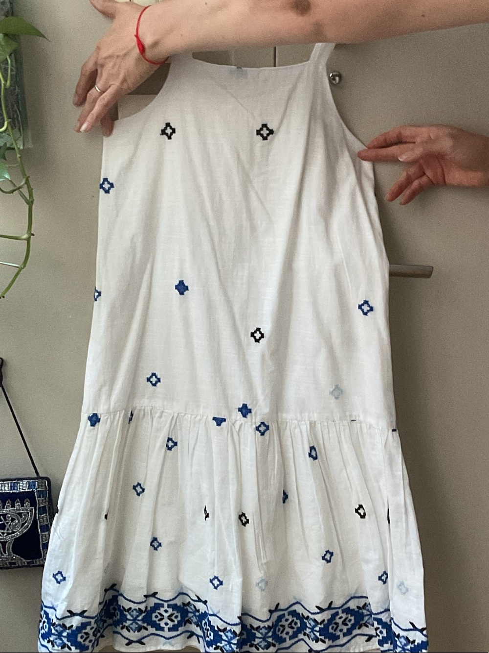 Zara White Maxi Dress Skirt with Blue and Black Embroidery